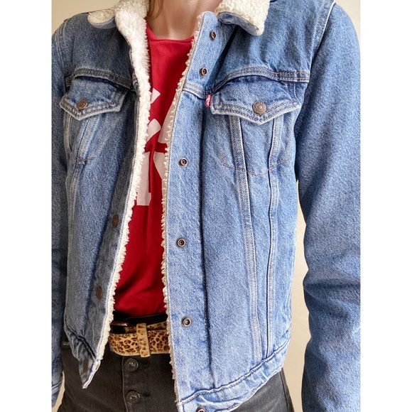 Levi’s faux shearling jacket - Picture 5 of 8